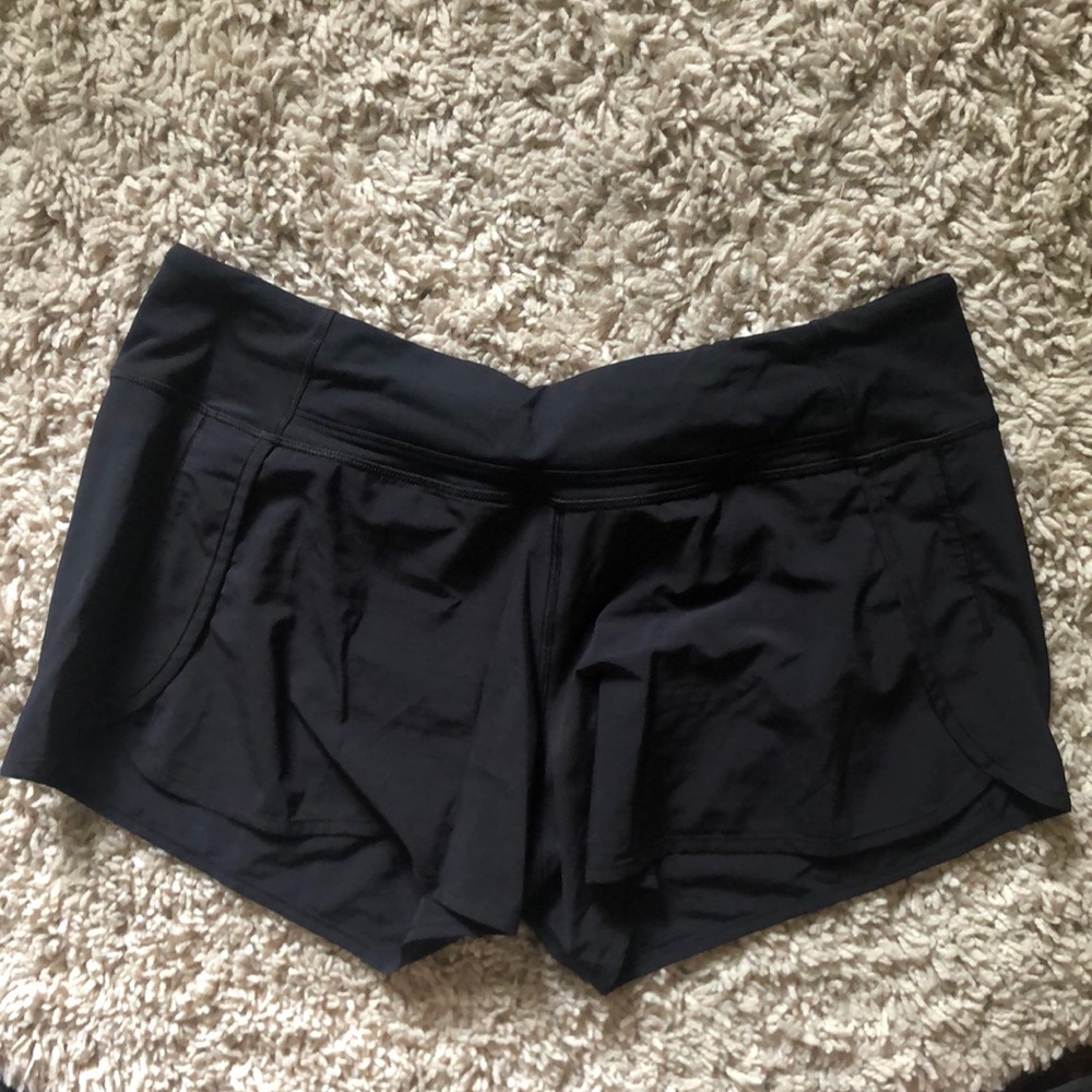 Lululemon run times shorts